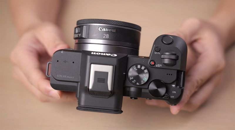 Canon EOS R8 Mark II: Full-Frame Ringkas untuk Live Streaming