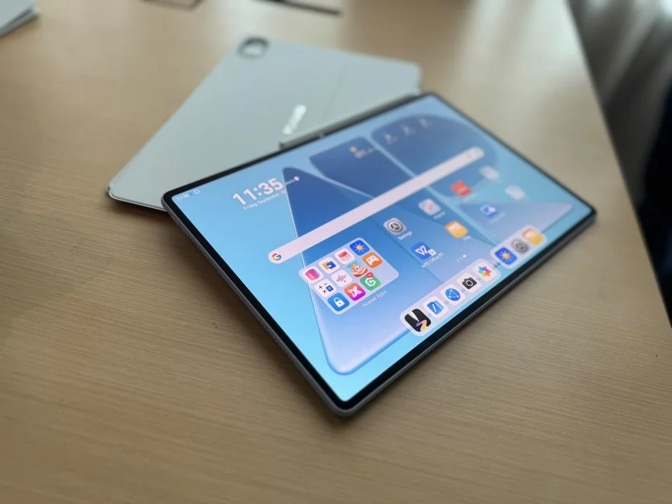 Huawei MatePad Air Resmi: Tablet Tipis OLED 144 Hz untuk Profesional