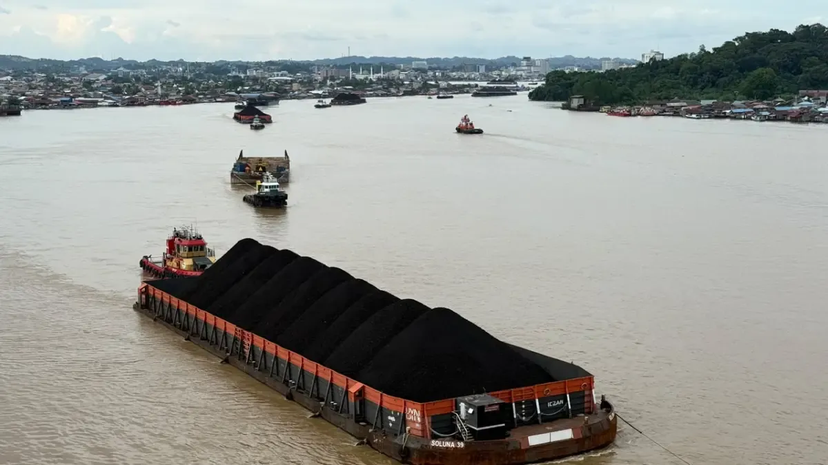 Batu Bara Jadi Rem Ekonomi Kaltim: Peran Pelabuhan dan Agenda Diversifikasi