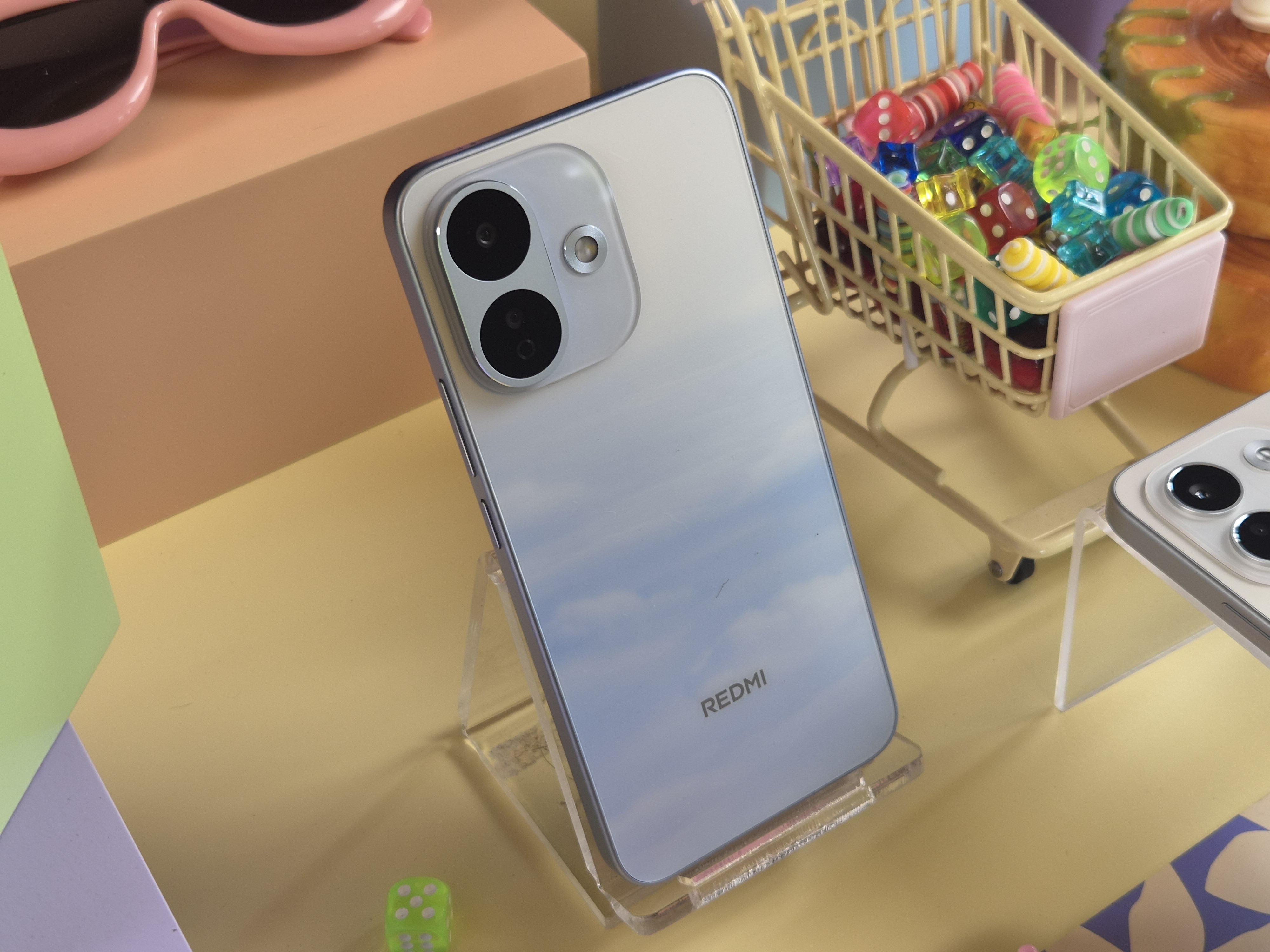 Redmi Note 17 Pro vs Pro Max: Mana Baterai Paling Masuk Akal?