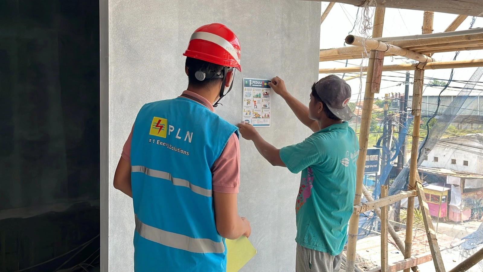 Jarak Aman Jaringan Listrik Saat Renovasi Rumah