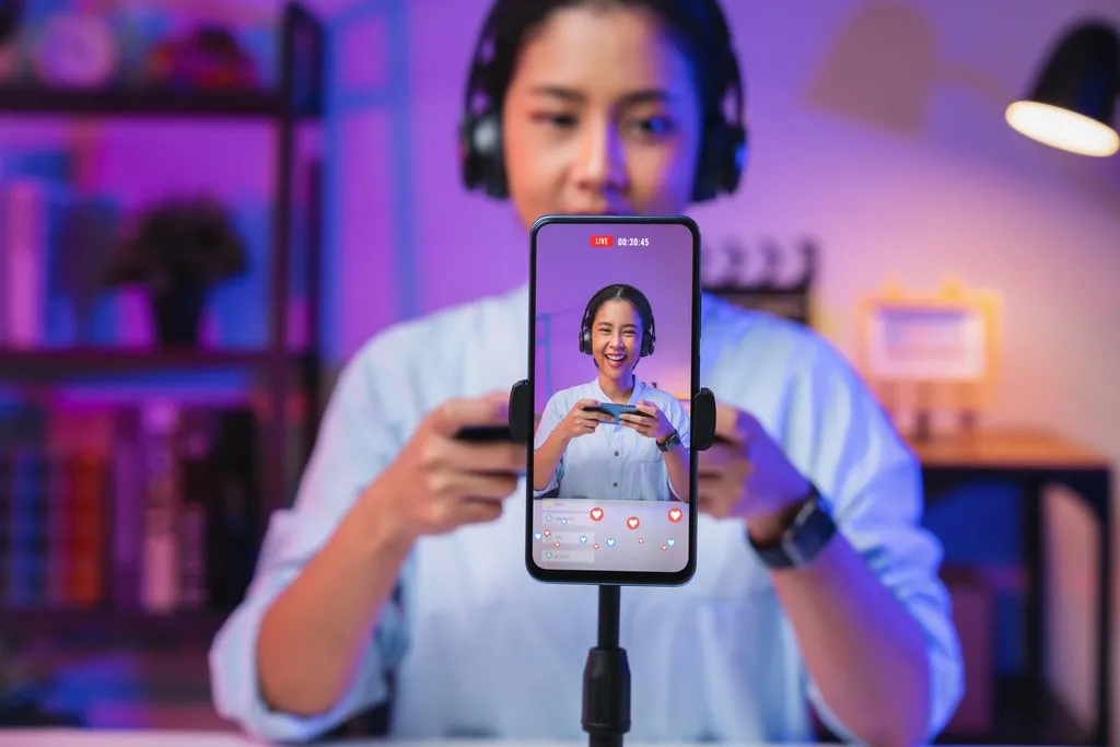 Host Live Shopping hingga Clipper: Wajah Baru Karir Streaming
