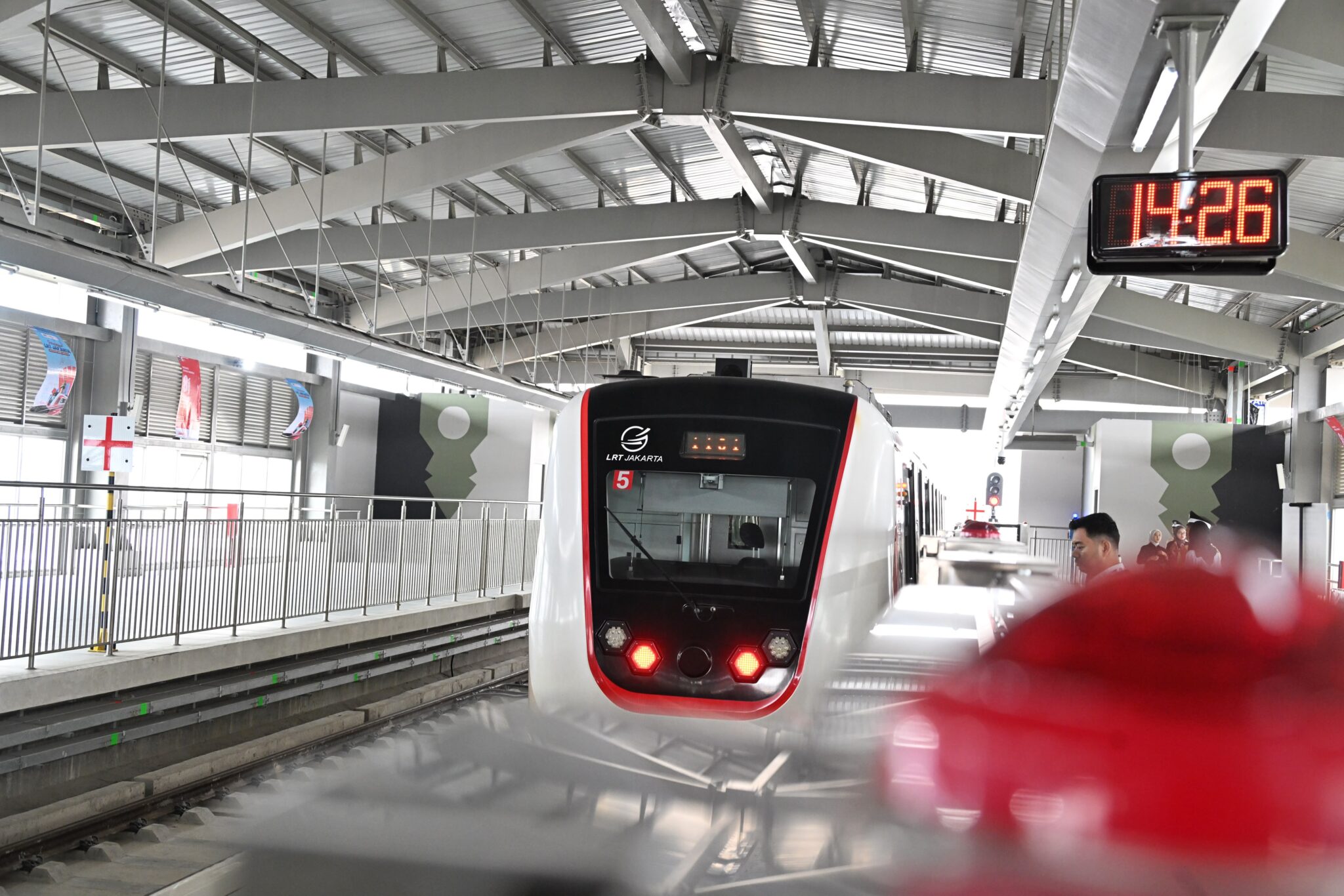 LRT Kelapa Gading–Manggarai: Tarif Terjangkau, Integrasi Maksimal