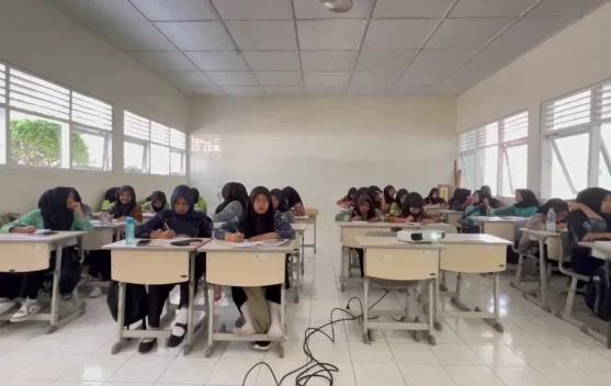 Mahasiswa PK UNY Bawa Metode Pembelajaran Kreatif ke Kelas