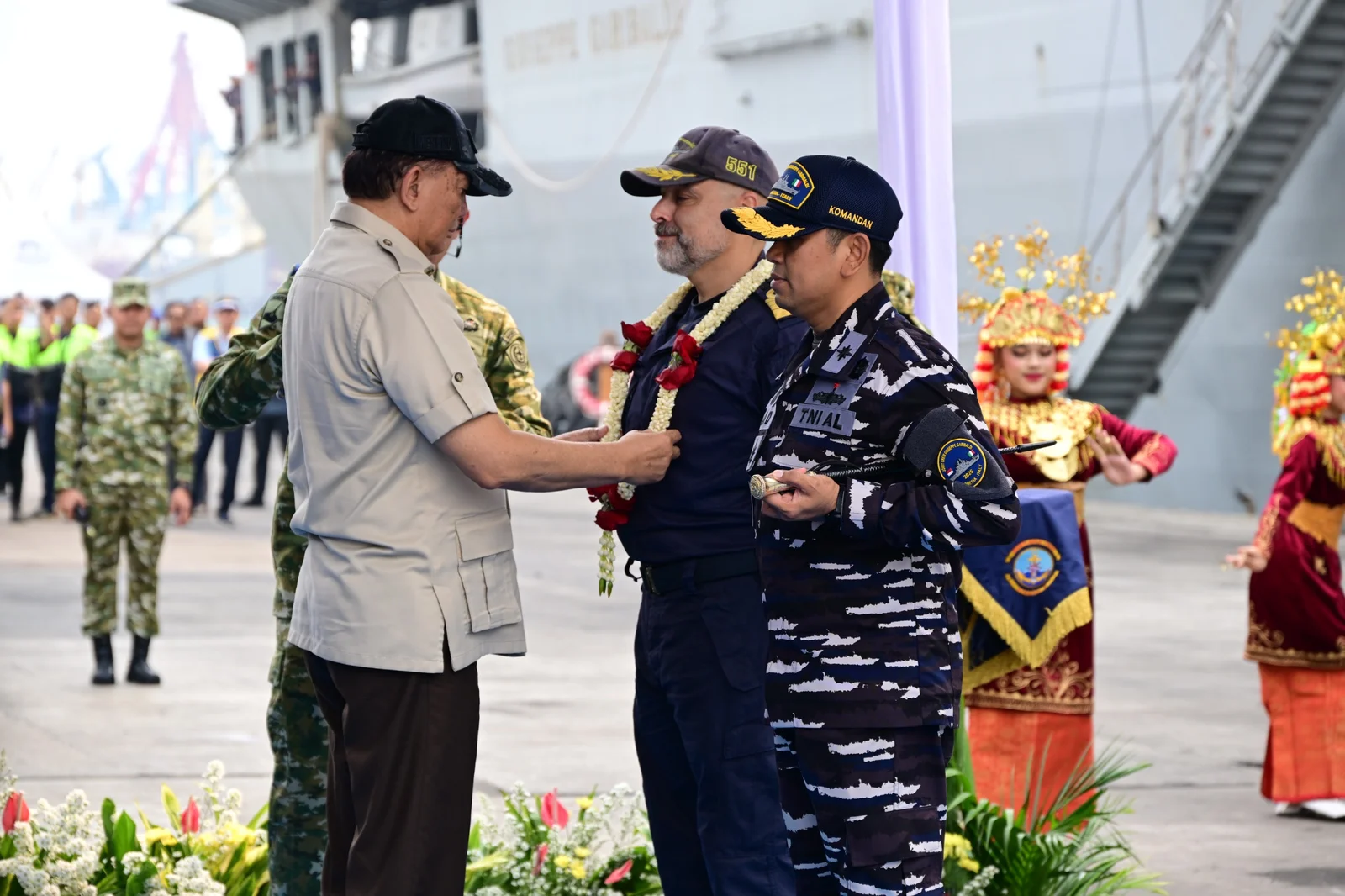 Kapal Induk Giuseppe Garibaldi Tiba di Tanjung Priok: Lompatan Besar Kekuatan Maritim