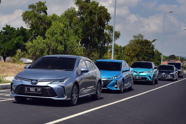 Mengapa Mobil Hybrid Tetap Irit BBM di Kemacetan Kota