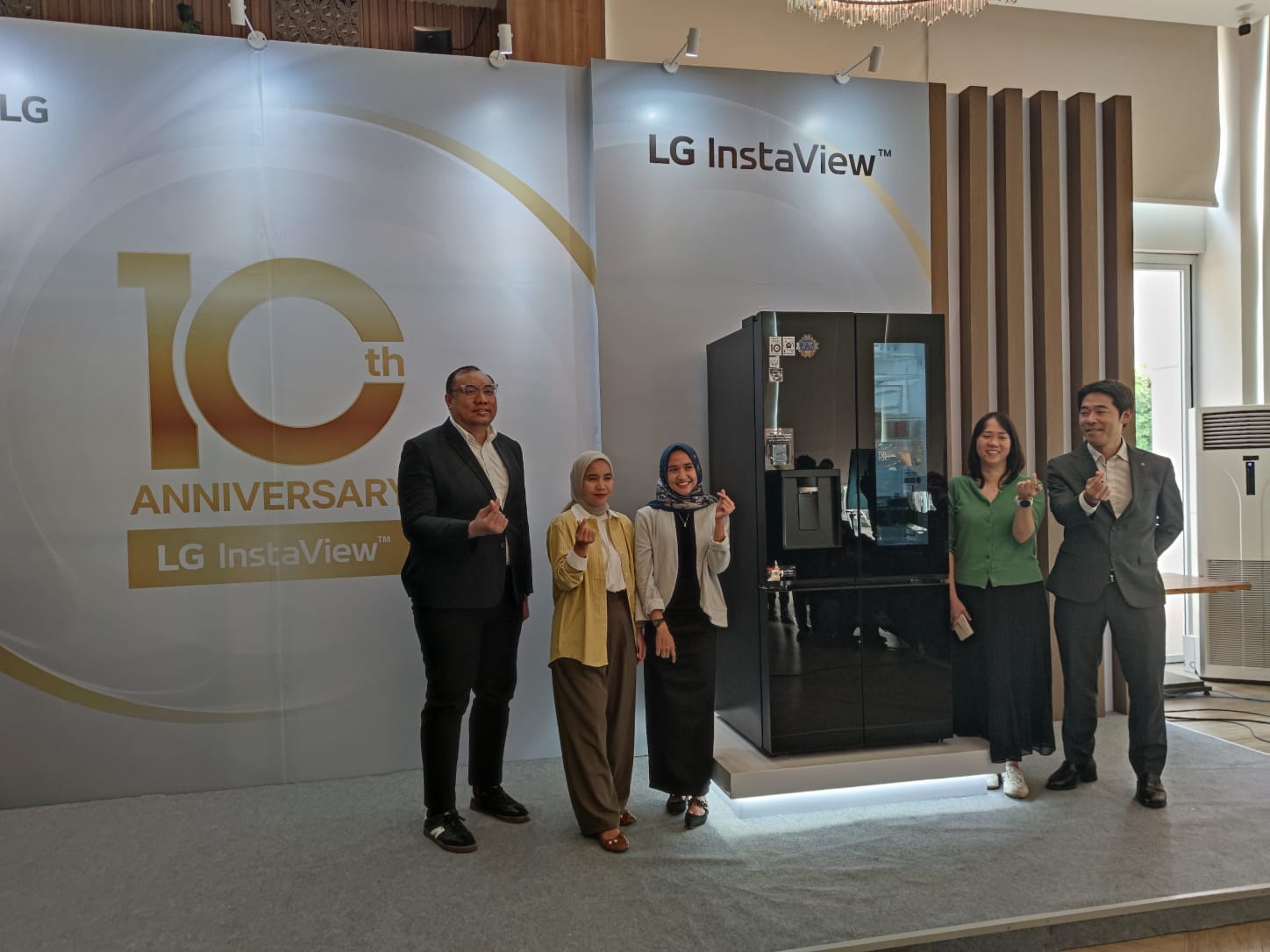 Satu Dekade Kulkas LG InstaView: Apresiasi Pengguna dan Transformasi Kulkas Premium