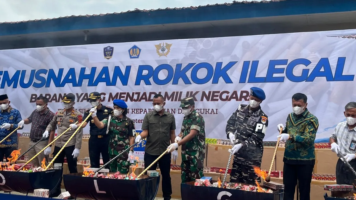 Bea Cukai Intensifkan Pemusnahan Rokok Ilegal: 85 Juta Batang Diamankan