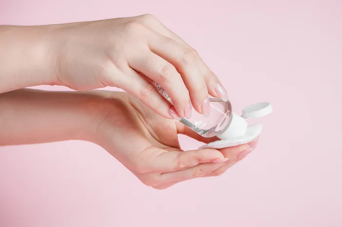Pembersih Wajah Praktis dari Micellar Water hingga Cleansing Oil
