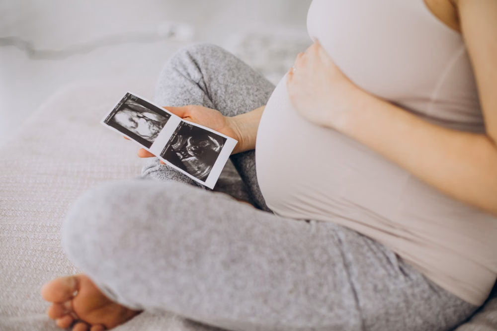 5 Kebiasaan Ibu Hamil yang Langsung Memengaruhi Perkembangan Janin