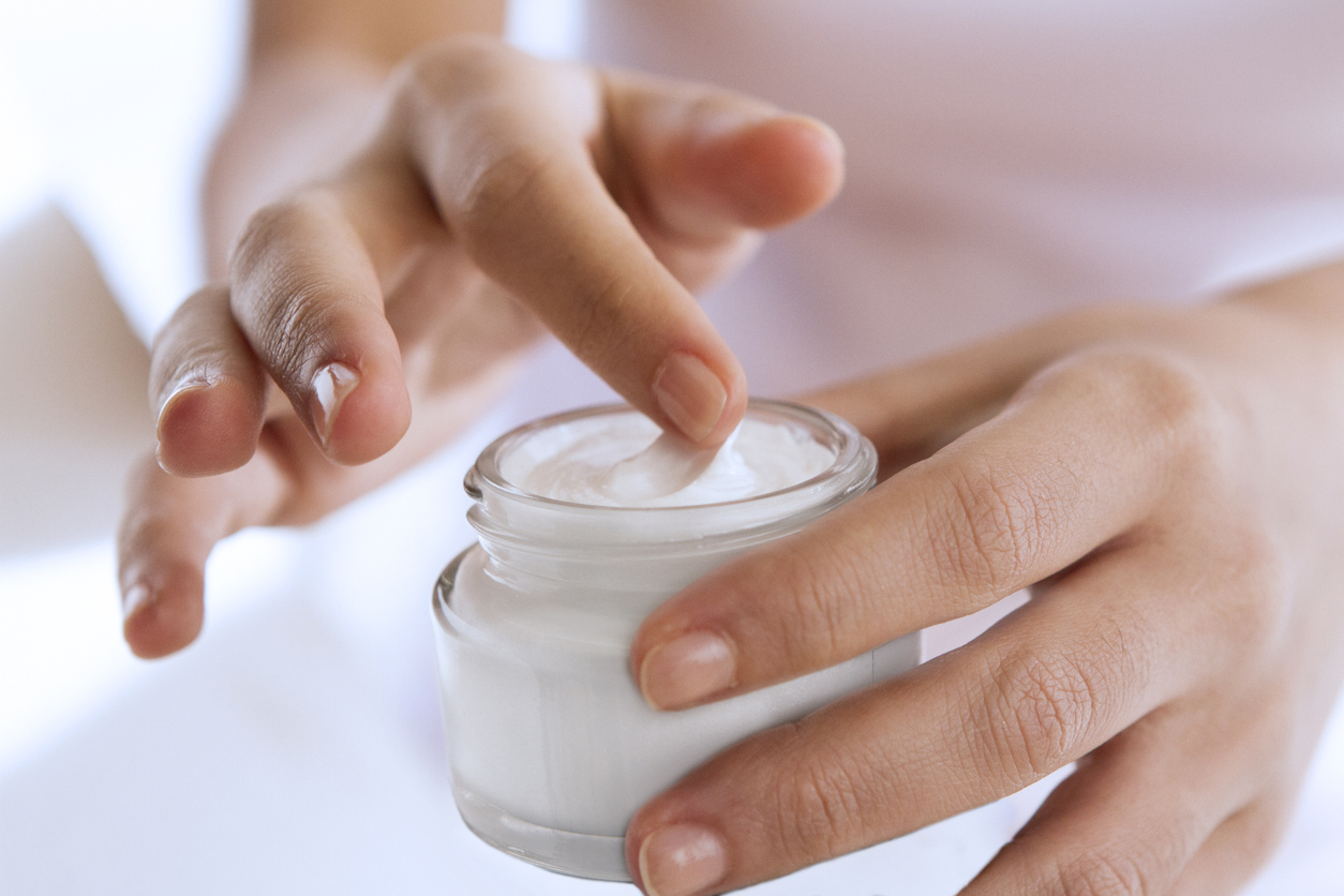 5 Bahan Alami Selain Vitamin C yang Terbukti Mencerahkan Kulit Kusam