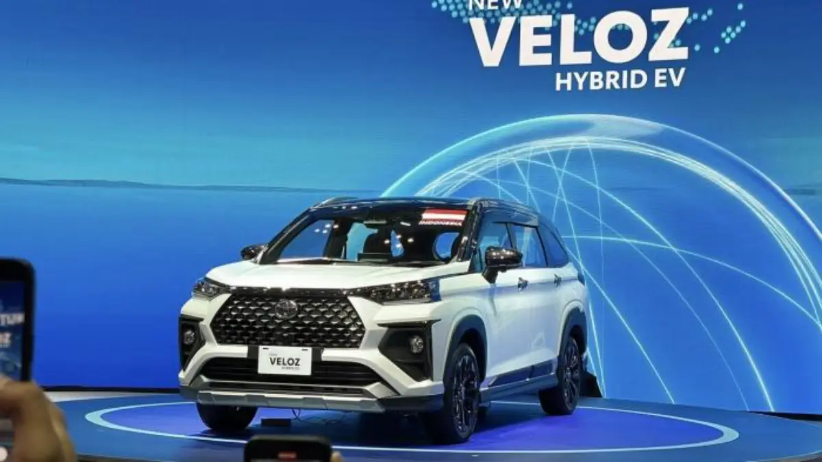 Toyota Veloz Hybrid Dominasi Penjualan MPV Hybrid