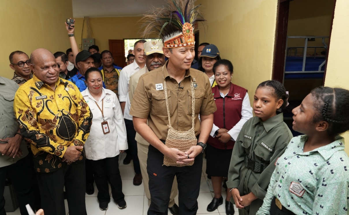 Sekolah Rakyat Papua: Pendidikan Dulu, Gedung Belakangan