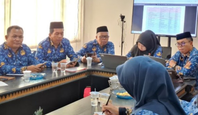 Persiapan Intensif OMI: Madrasah Lokal Menyambut Format Terpusat
