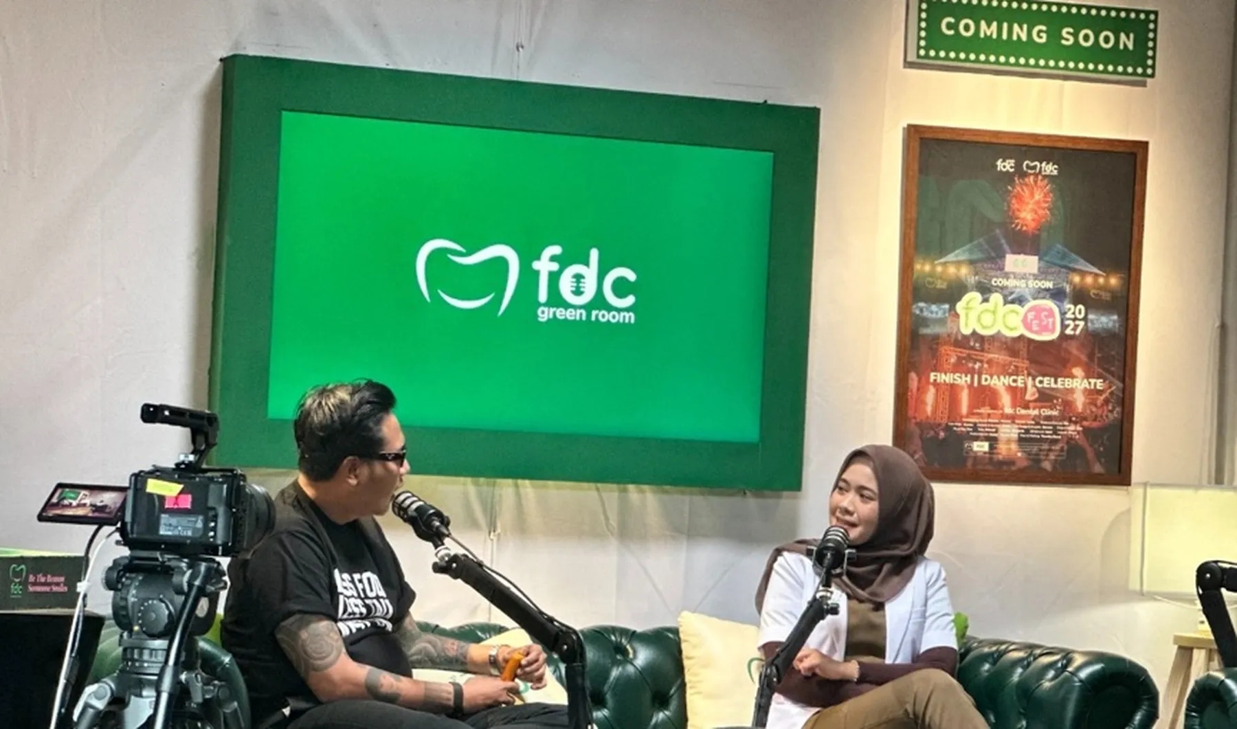 Behel Abal-abal dan Veneer Murah: Murah yang Berujung Mahal