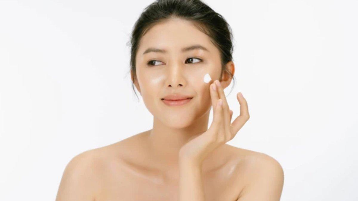 7 Moisturizer Terjangkau dengan Bahan Aktif Pencerah