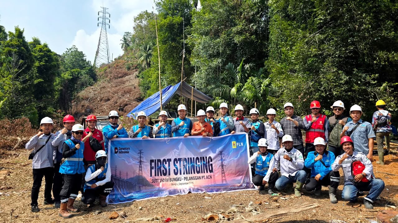 PLN Mulai Penarikan Konduktor SUTT 150 kV Bungku