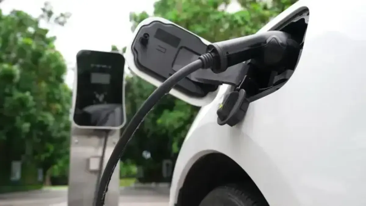 Mengapa Pembeli Masih Ragu Membeli Mobil Listrik Meski Harga Turun