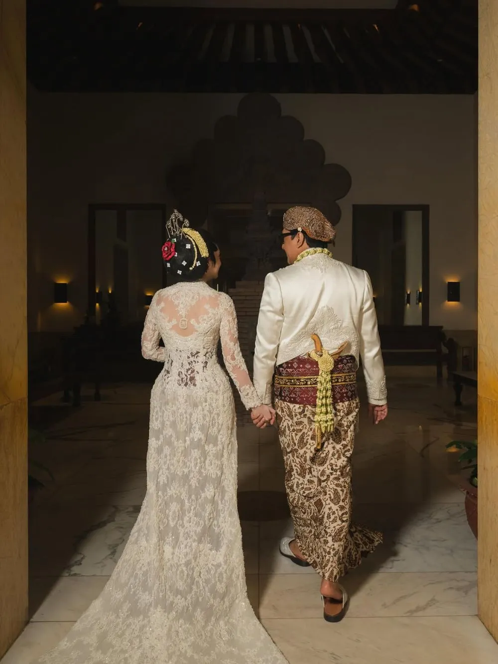 Kebaya Pengantin Didiet Maulana dan Elegansi Pernikahan Selebriti