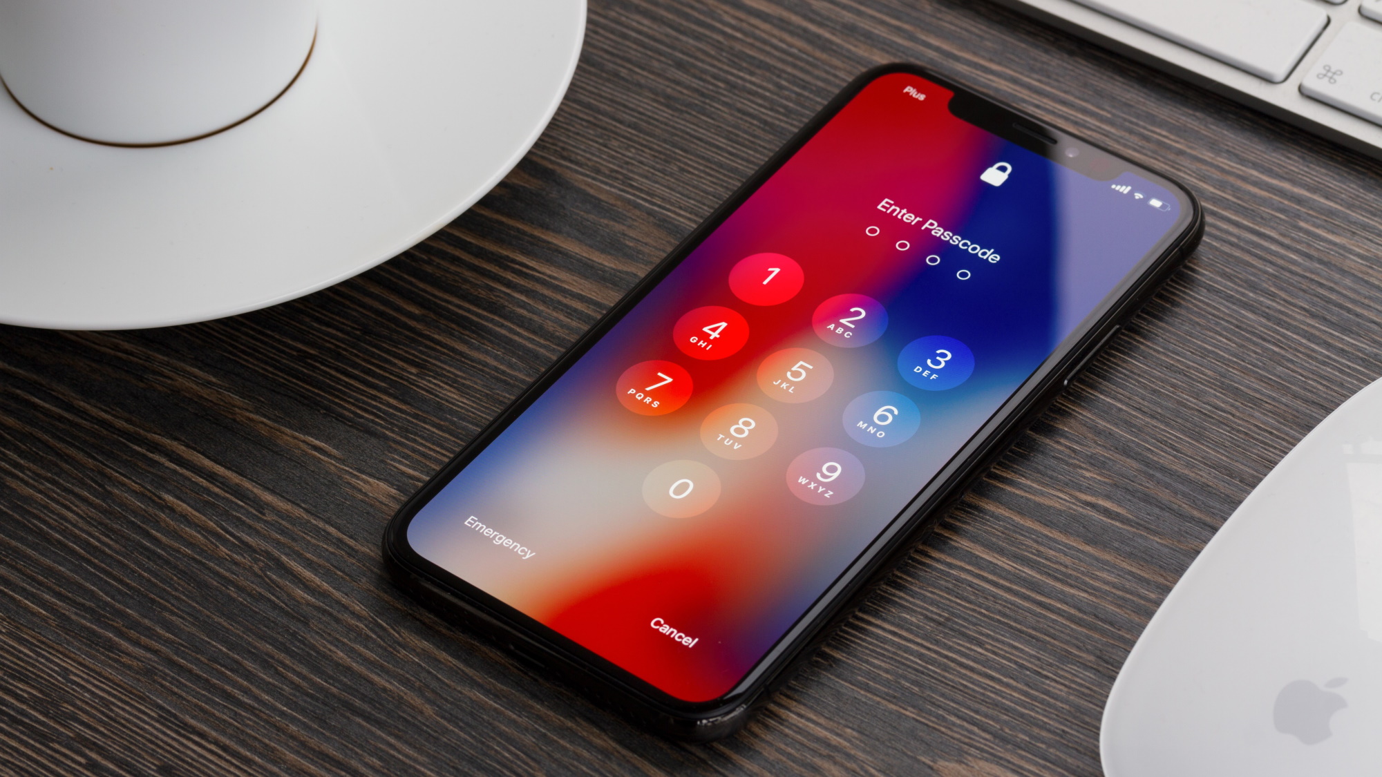 VPN iOS Terbaru: CyberGhost vs Surfshark dan Antarmuka Baru