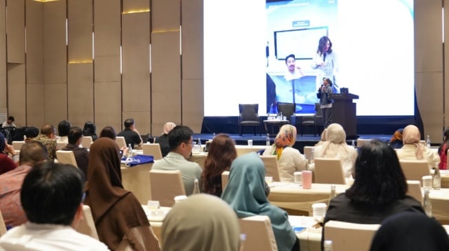 Panduan Dermatolog Menggunakan Retinol untuk Anti-Penuaan