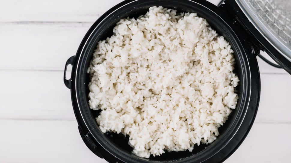 Cara Sederhana Mencegah Semut dan Bau pada Bahan Makanan Tersimpan di Dapur