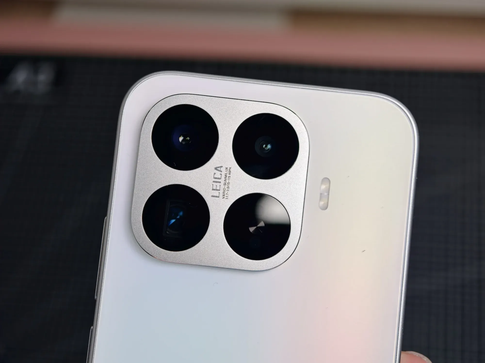 Kamera Cincin Zoom Leica: Cara Xiaomi Mengubah Kontrol Telefoto