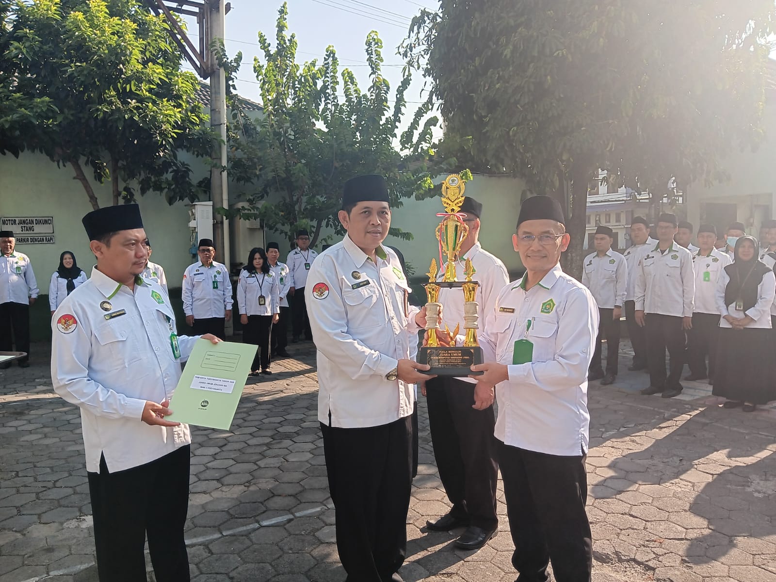 Strategi MAN 1 Yogyakarta Menjadi Juara Umum PKM Kota