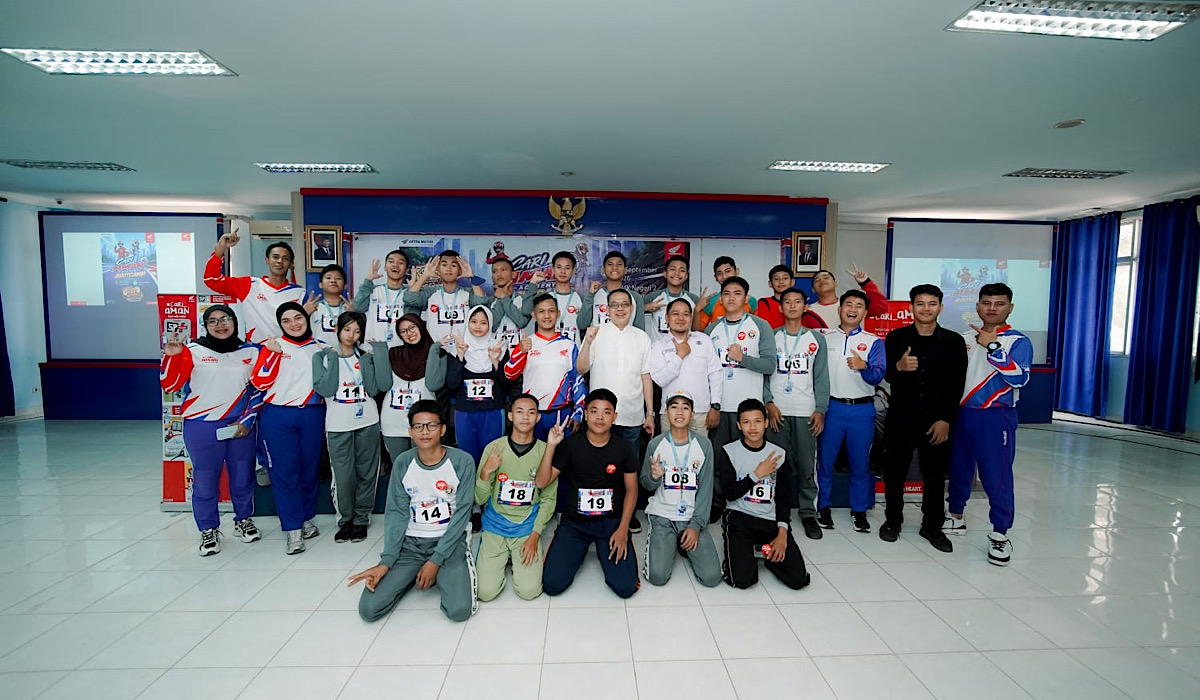 Program Edukasi Keselamatan Berkendara untuk Pelajar dan Pengemudi Harian