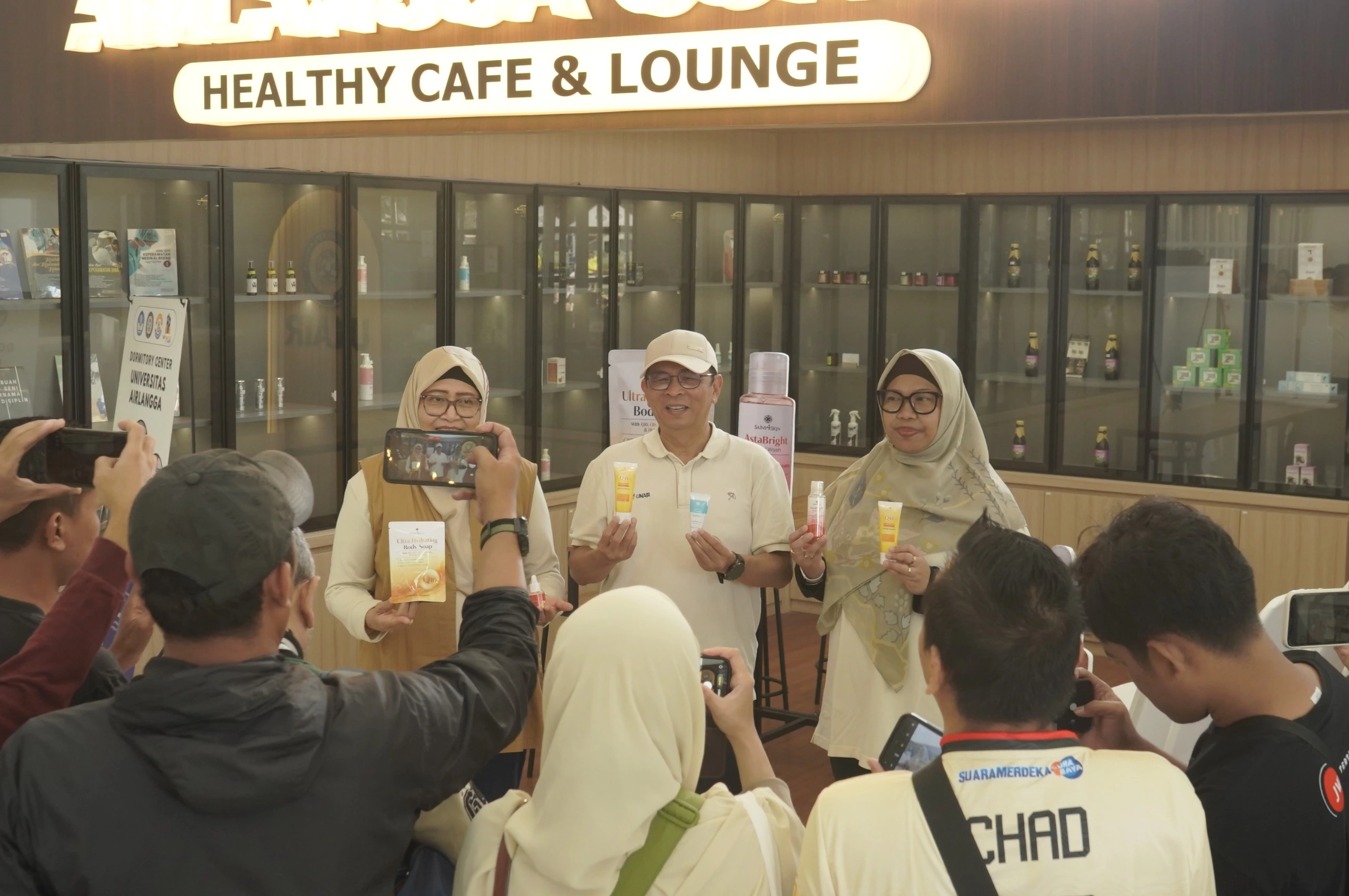 Skincare Nanoteknologi UNAIR: Saat Riset Kampus Menyapa Meja Rias