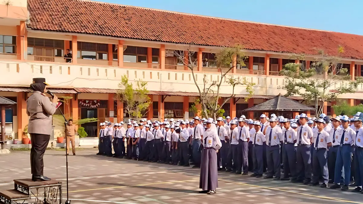 Program Pembekalan Anti-Perundungan dan Apel Pelajar: Cikal Bakal Budaya Sekolah Aman