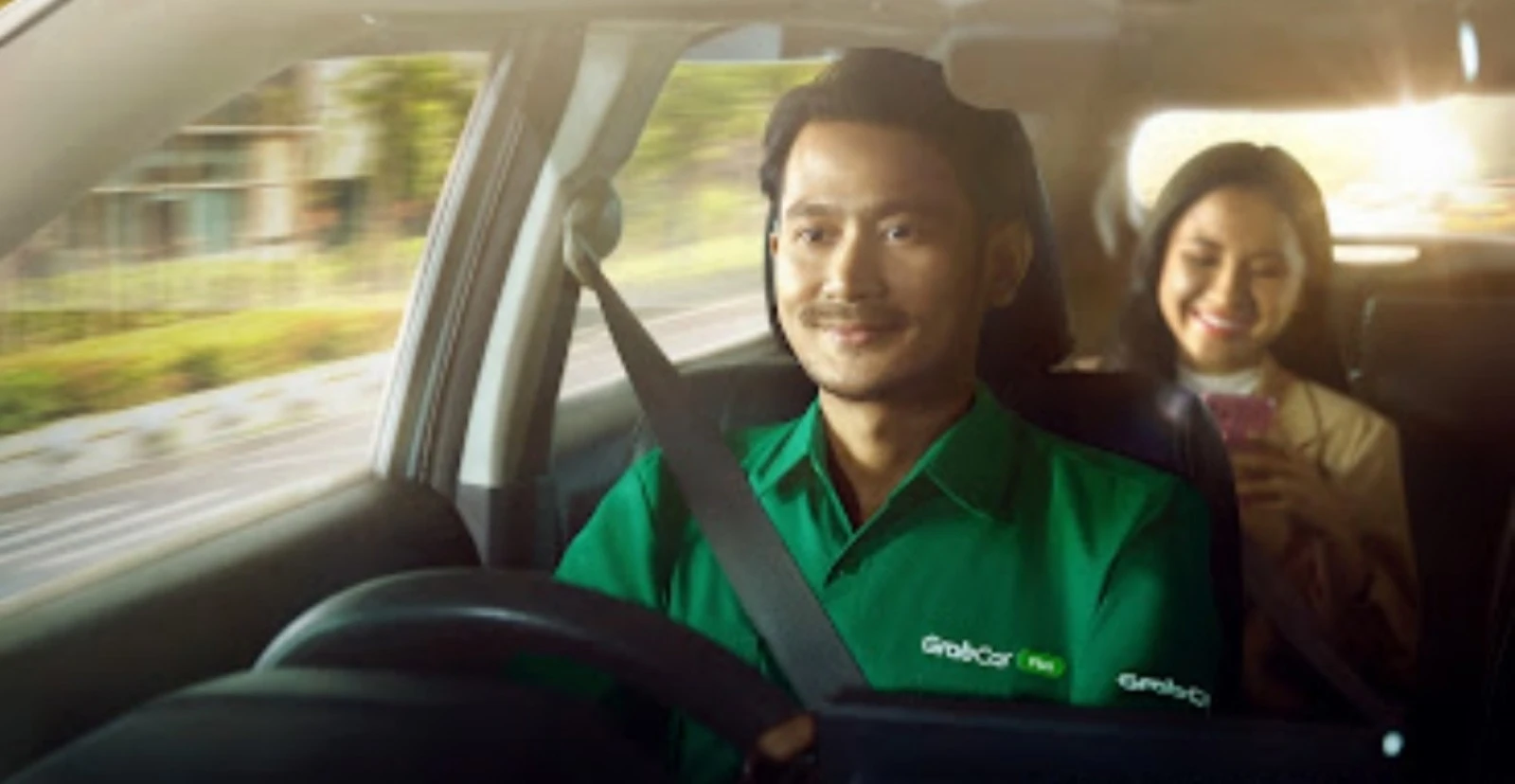 Panduan Keselamatan Naik Transportasi Online di Malam Hari