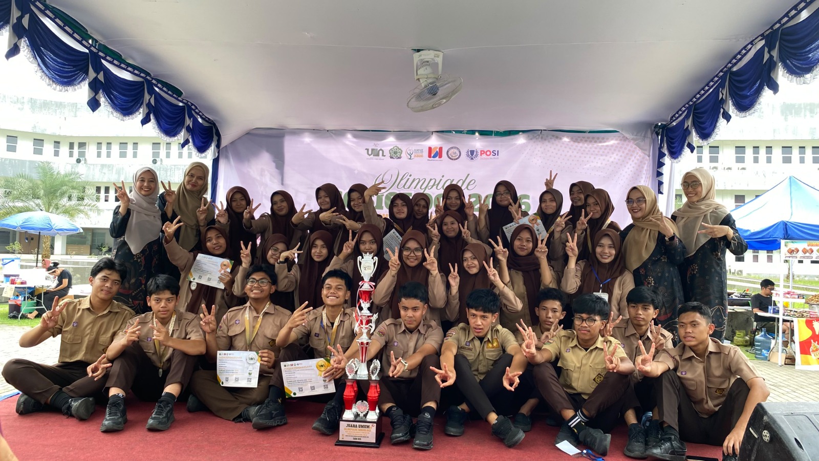 Dari IoT hingga Ekonomi Syariah: Talenta Siswa Mengubah Wajah Olimpiade Penelitian