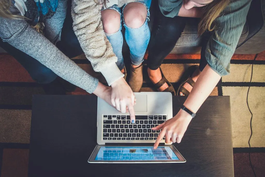 Profesi Digital Baru Resmi Diakui: Dari Content Creator hingga Analis Kriptografi