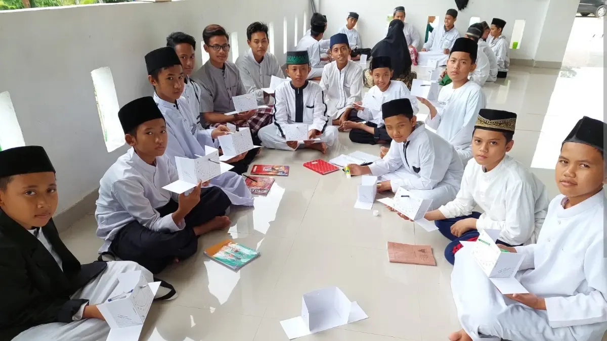 Pembatasan HP di Sekolah: Fokus Belajar vs Kebebasan Digital