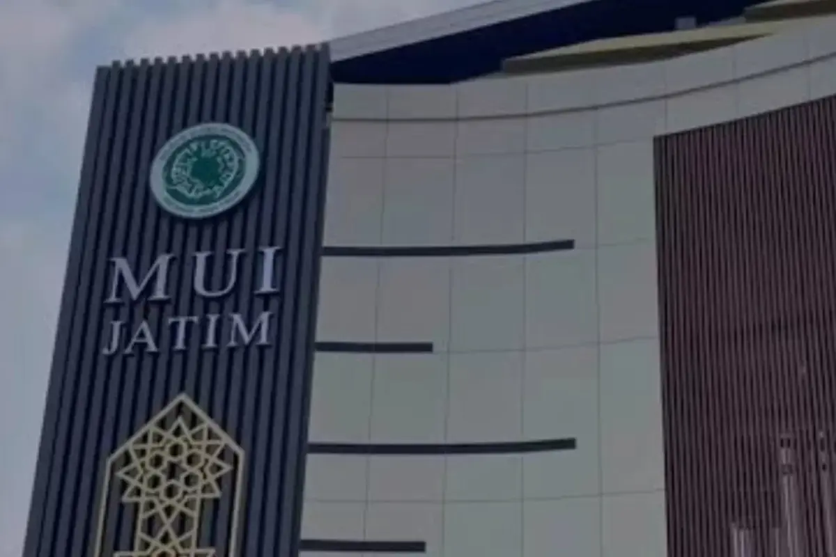 Sistem AI Mu'awin: Agentic AI Fatwa untuk Kedaulatan Digital Umat