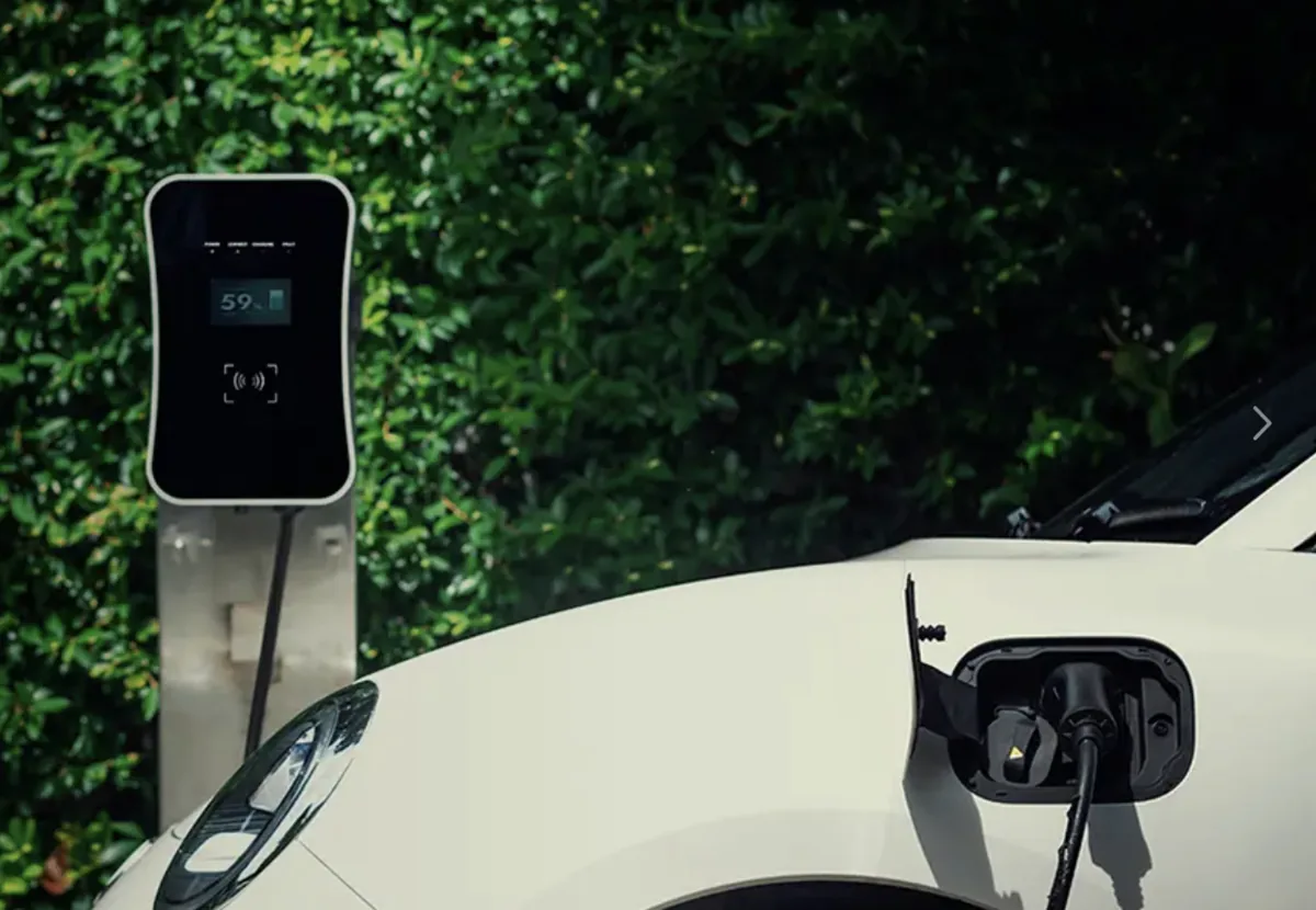 Charging 9 Menit: Baterai LFP 15C yang Bisa Menghapus Rasa Cemas EV