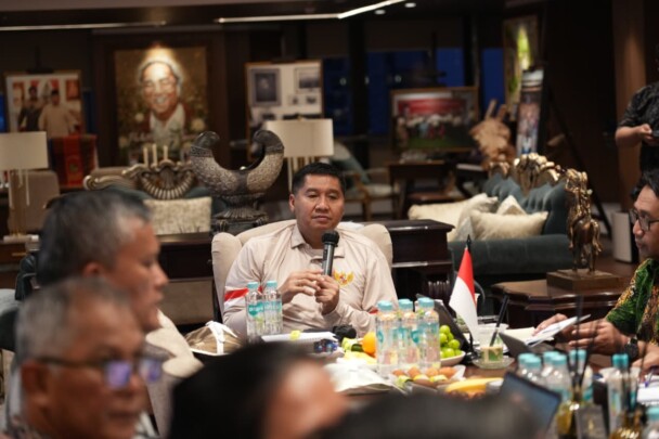 Kementerian PKP Percepat Program Bedah Rumah di Empat Wilayah