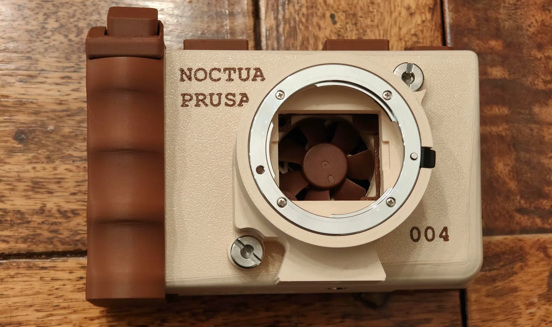 Kamera dengan Kipas PC Noctua: Langkah Baru Pendinginan Aktif