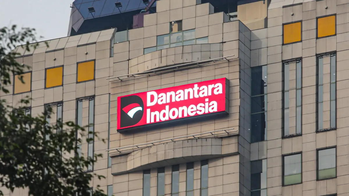 Danantara: Dana Kedaulatan Baru yang Beda dari Temasek