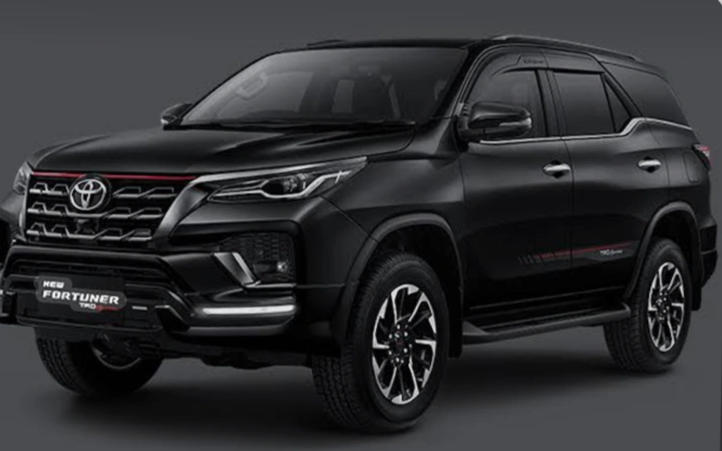 Toyota Fortuner Sport: Mesin Euro 5, TSS, dan Posisi sebagai SUV Premium Andalan