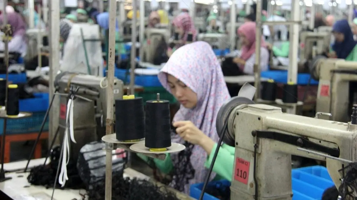 Empat Tekanan Berat yang Menghimpit Sektor Manufaktur