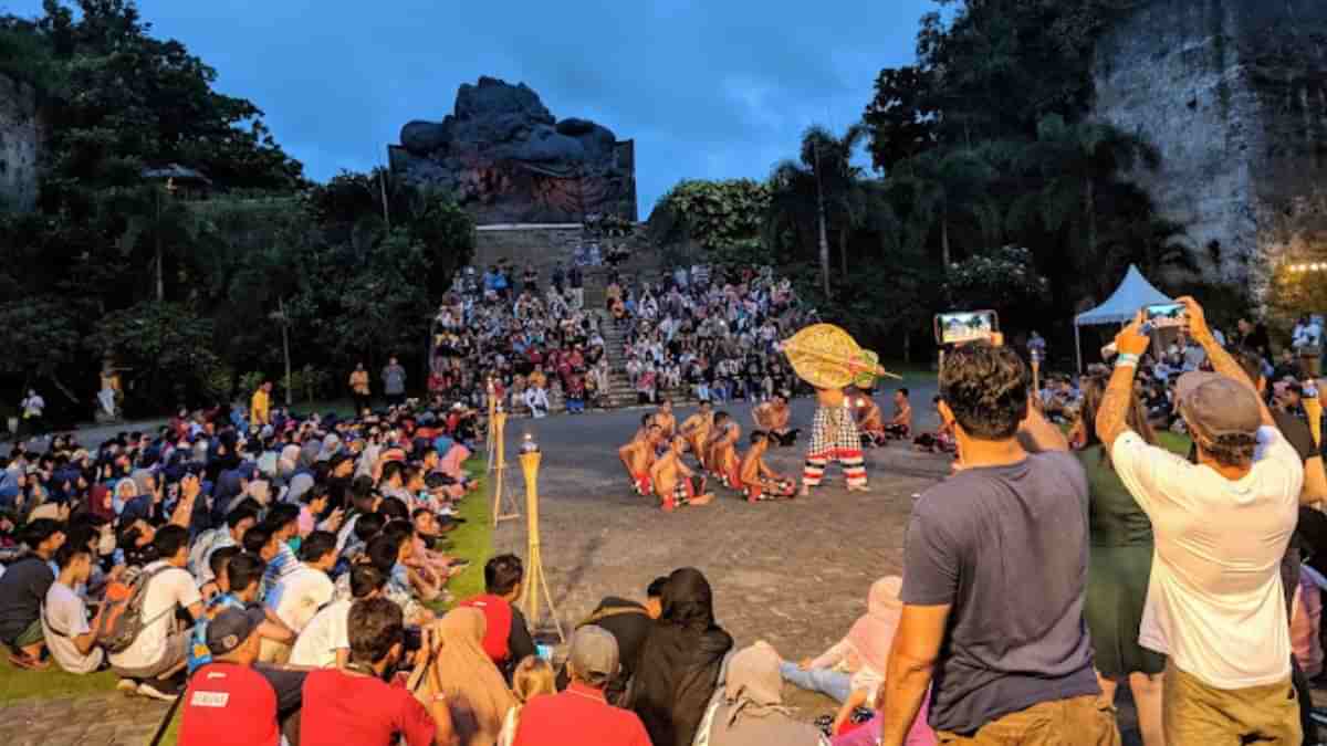 Panduan Lengkap Harga Tiket Garuda Wisnu Kencana dan Promo Terbaru