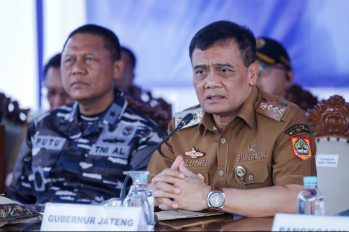 407 Ton Solar Ilegal di Semarang: Menjaga Hukum Tanpa Mematikan Nelayan