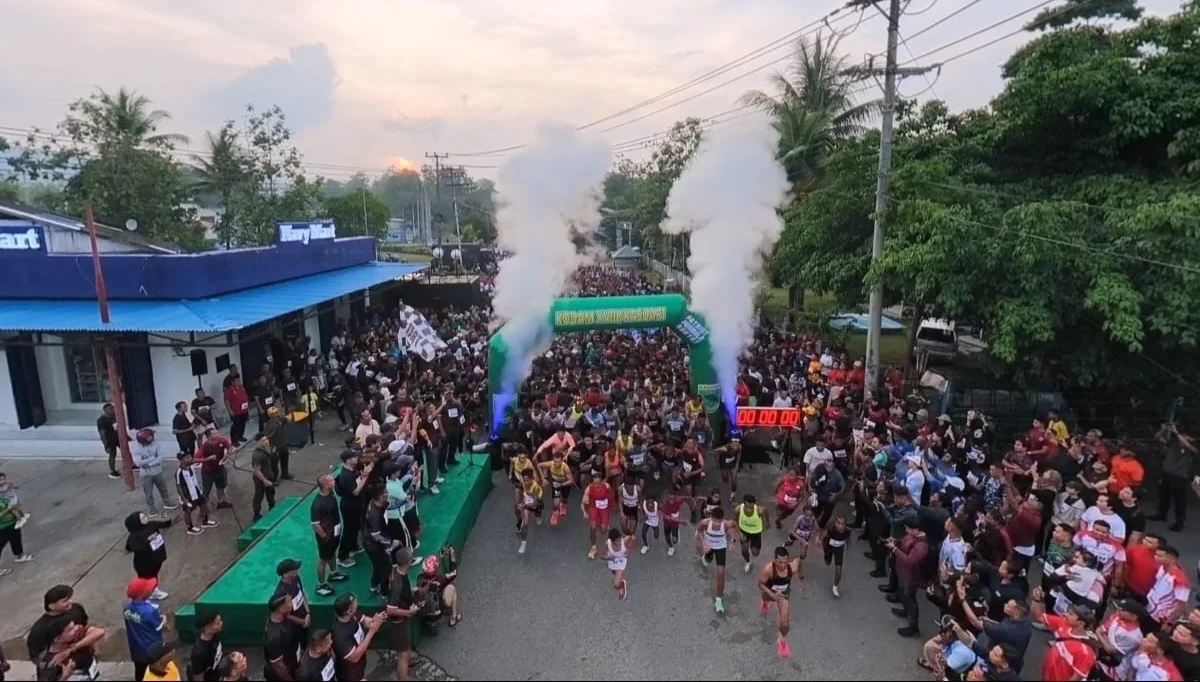Ribuan Pelari Bersatu dalam Fun Run TNI: Melampaui Lomba Menuju Kebersamaan