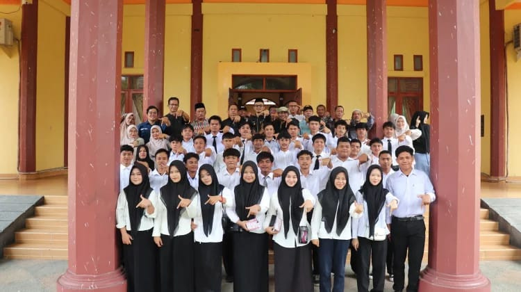 Beasiswa Sawit Cetak Talenta Perkebunan di Seluruh Nusantara