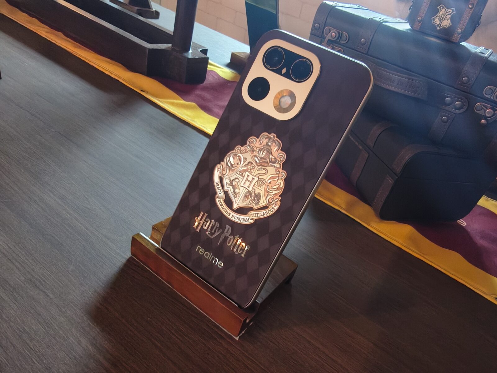 Realme 16 Pro Harry Potter Edition: Wajib Beli untuk Potterhead