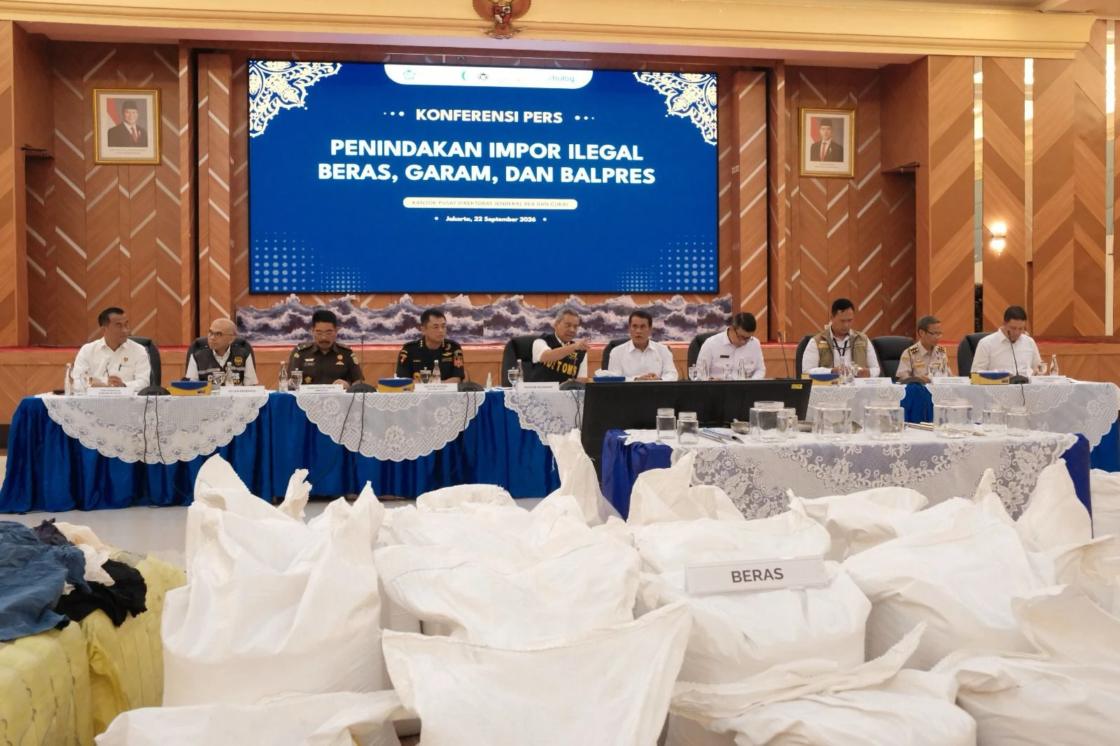 Penyelundupan Beras, Garam, dan Balpres: Alarm Serius Keamanan Perbatasan