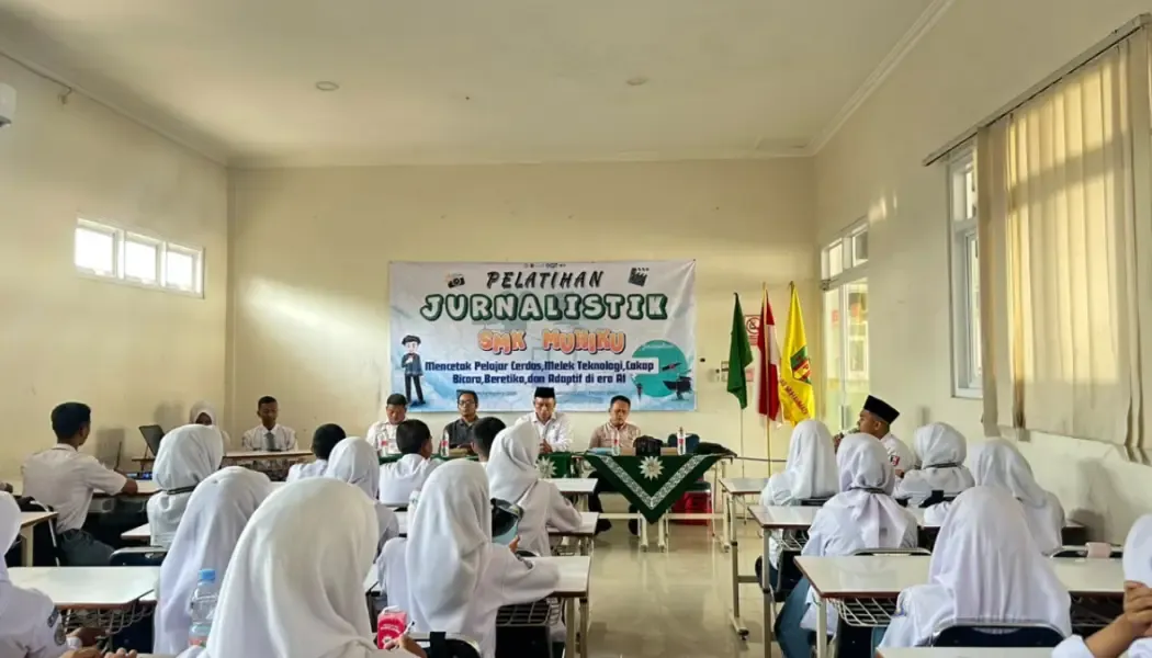 Pelatihan Jurnalistik Sekolah: Tameng Literasi Media di Era Digital