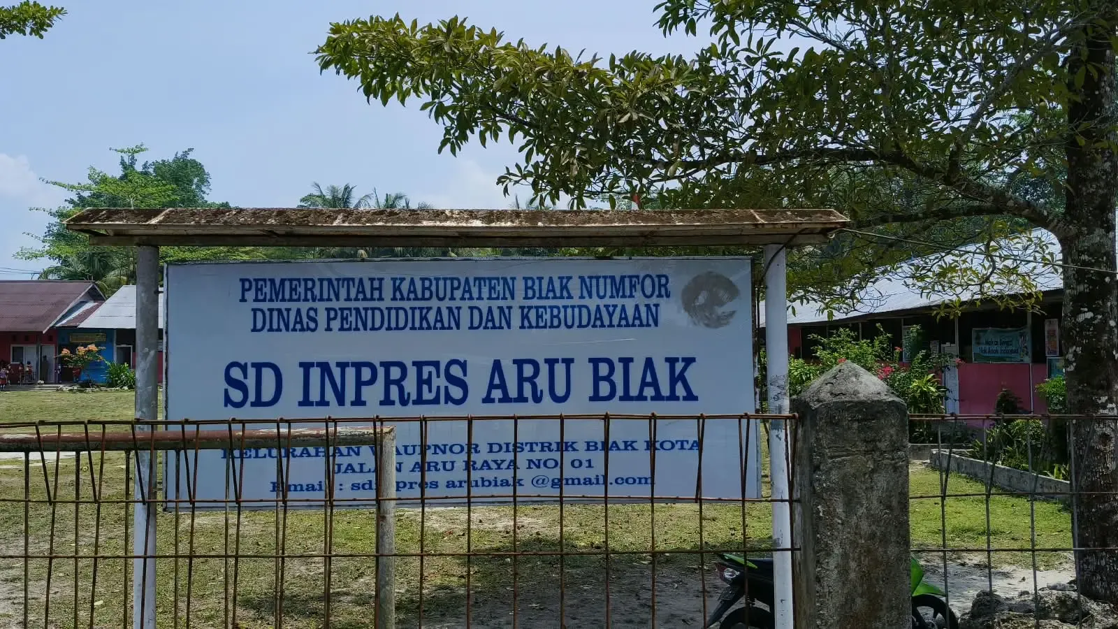Program Makan Bergizi Gratis dan Kebun Gizi Sekolah: Kunci Sehat dan Semangat Belajar